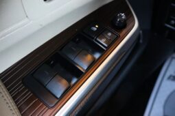 
										2022 Toyota Sienna XLE Minivan 4D full									