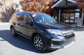 2022 Honda Pilot Touring Sport Utility 4D