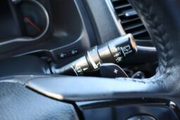 
										2022 Honda Pilot Touring Sport Utility 4D full									