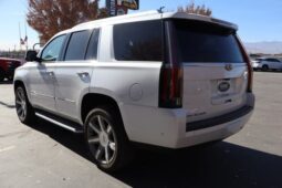 
										2017 Cadillac Escalade Luxury Sport Utility 4D full									