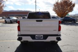 
										2021 Chevrolet Silverado 1500 Crew Cab RST Pickup 4D 5 3/4 ft full									