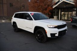 2024 Jeep Grand Cherokee L Altitude Sport Utility 4D