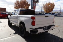 
										2021 Chevrolet Silverado 1500 Crew Cab RST Pickup 4D 5 3/4 ft full									
