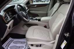 
										2024 Volkswagen Atlas SE 4MOTION w/Tech Pkg Sport Utility 4D full									