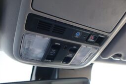 
										2022 Honda Pilot Touring Sport Utility 4D full									