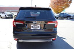 
										2022 Honda Pilot Touring Sport Utility 4D full									