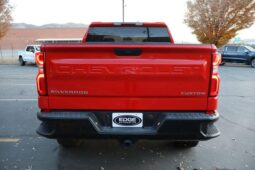 
										2022 Chevrolet Silverado 1500 Limited Crew Cab Custom Trail Boss Pickup 4D 5 3/4 ft full									