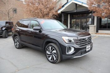 2024 Volkswagen Atlas SE 4MOTION w/Tech Pkg Sport Utility 4D
