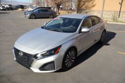 
										2023 Nissan Altima 2.5 SV Sedan 4D full									