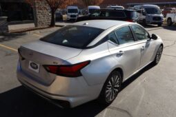 
										2023 Nissan Altima 2.5 SV Sedan 4D full									